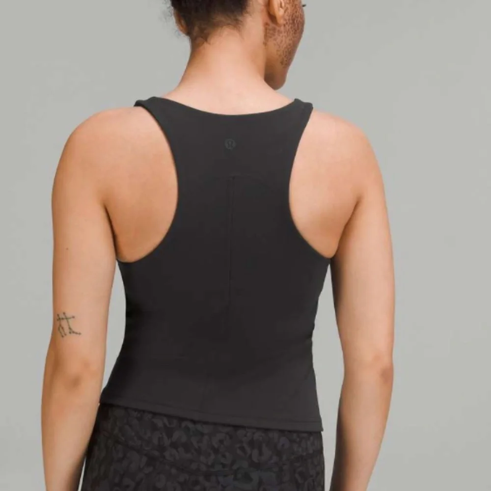 Lululemon Women's Black InStill Luxtreme Tank Top Size 4